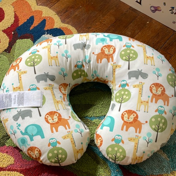 Boppy Nursing Pillow - Picture 1 of 4